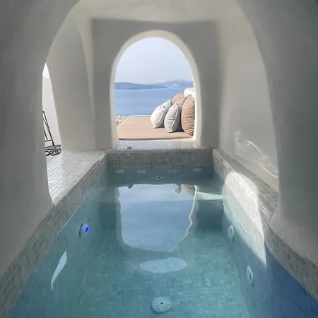 Blue Art Caves - Lunar Sea Villa *