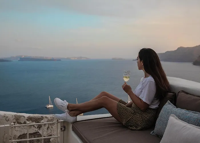 Blue Art Caves - Lunar Sea וילה אויה